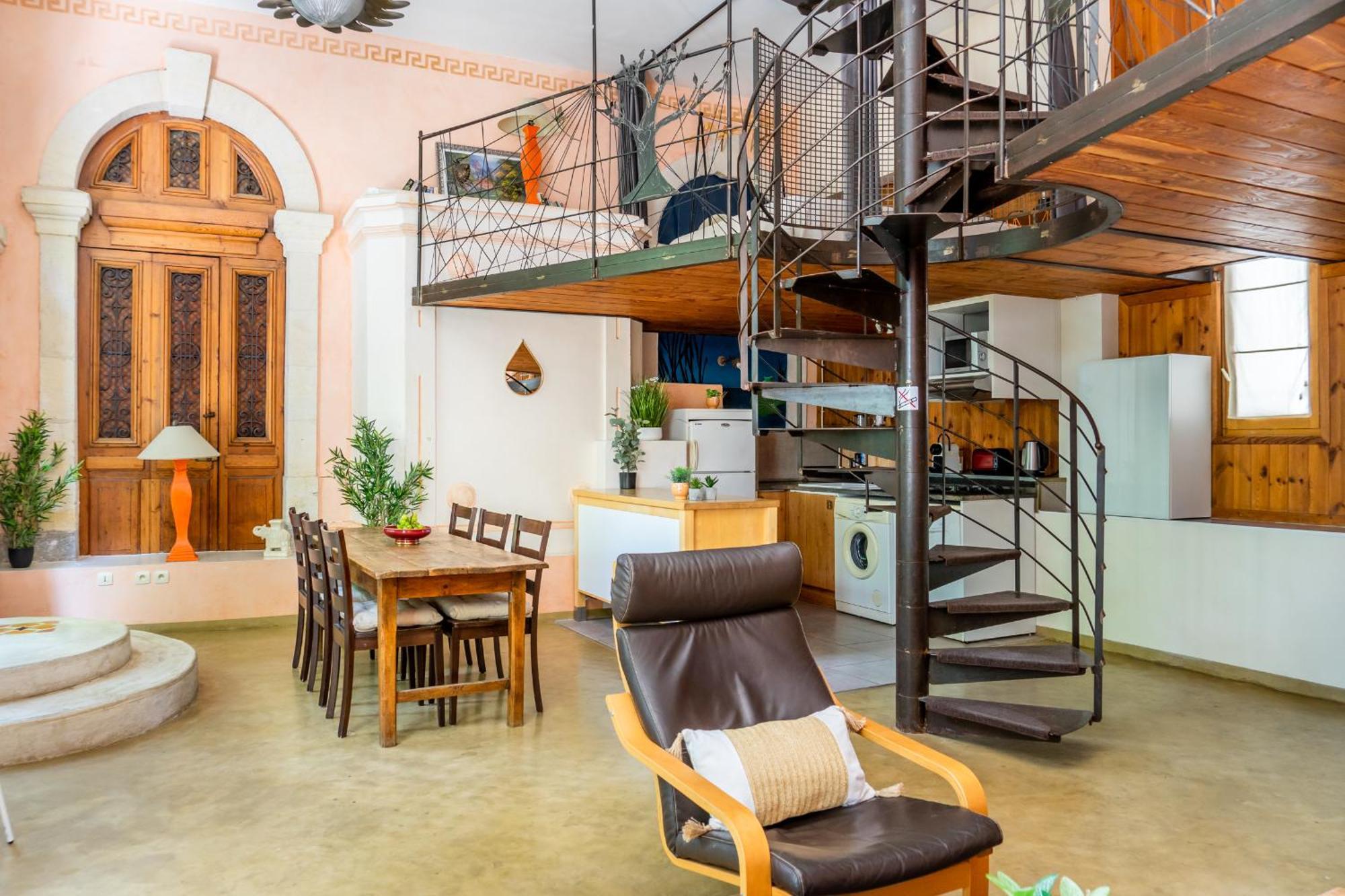 Ultimate Relaxation For Family Or Group At Renowned Couvent Des Ursulines, A Tranquil Escape In Historic Pezenasヴィラ エクステリア 写真