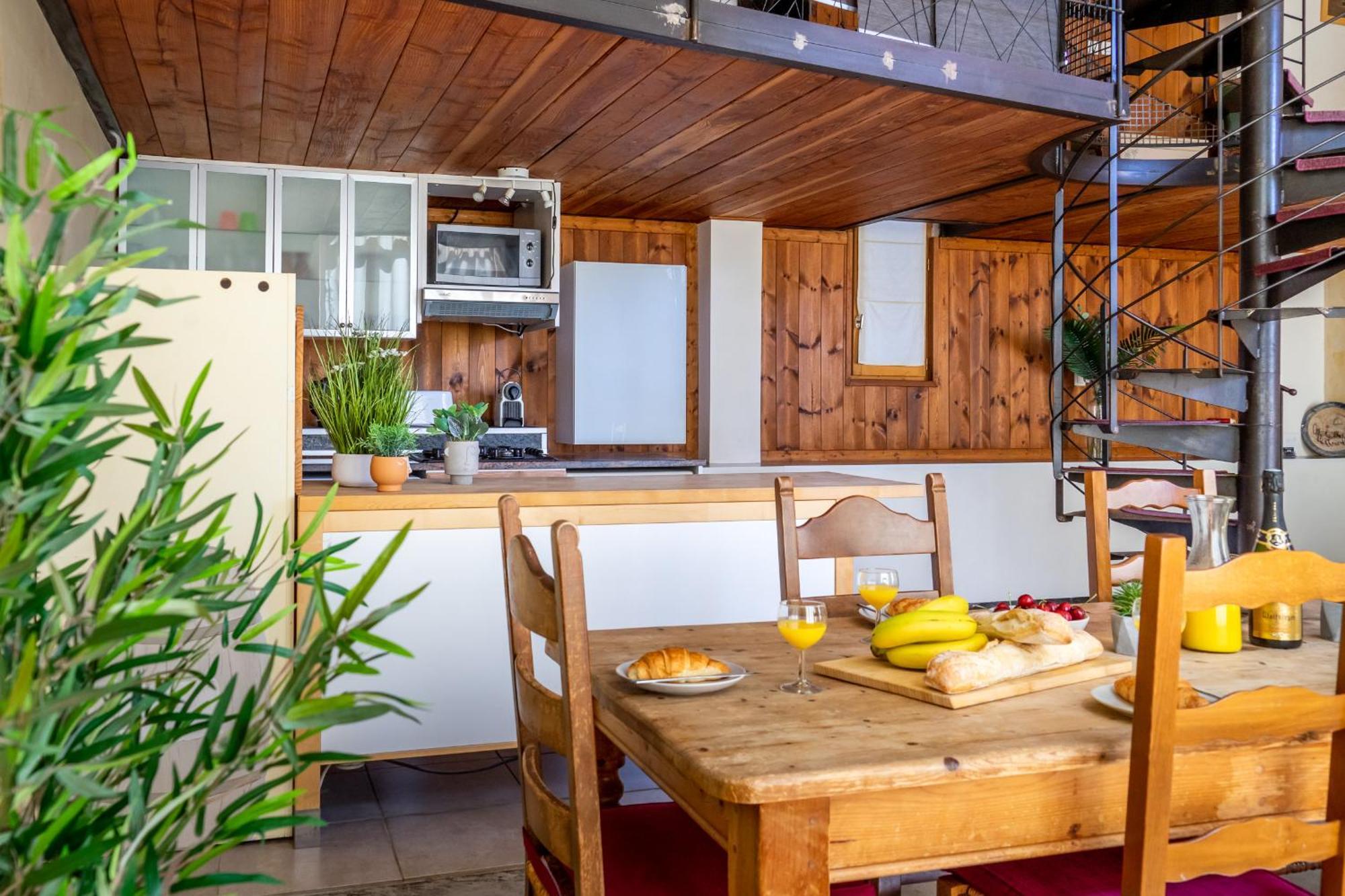 Ultimate Relaxation For Family Or Group At Renowned Couvent Des Ursulines, A Tranquil Escape In Historic Pezenasヴィラ 部屋 写真